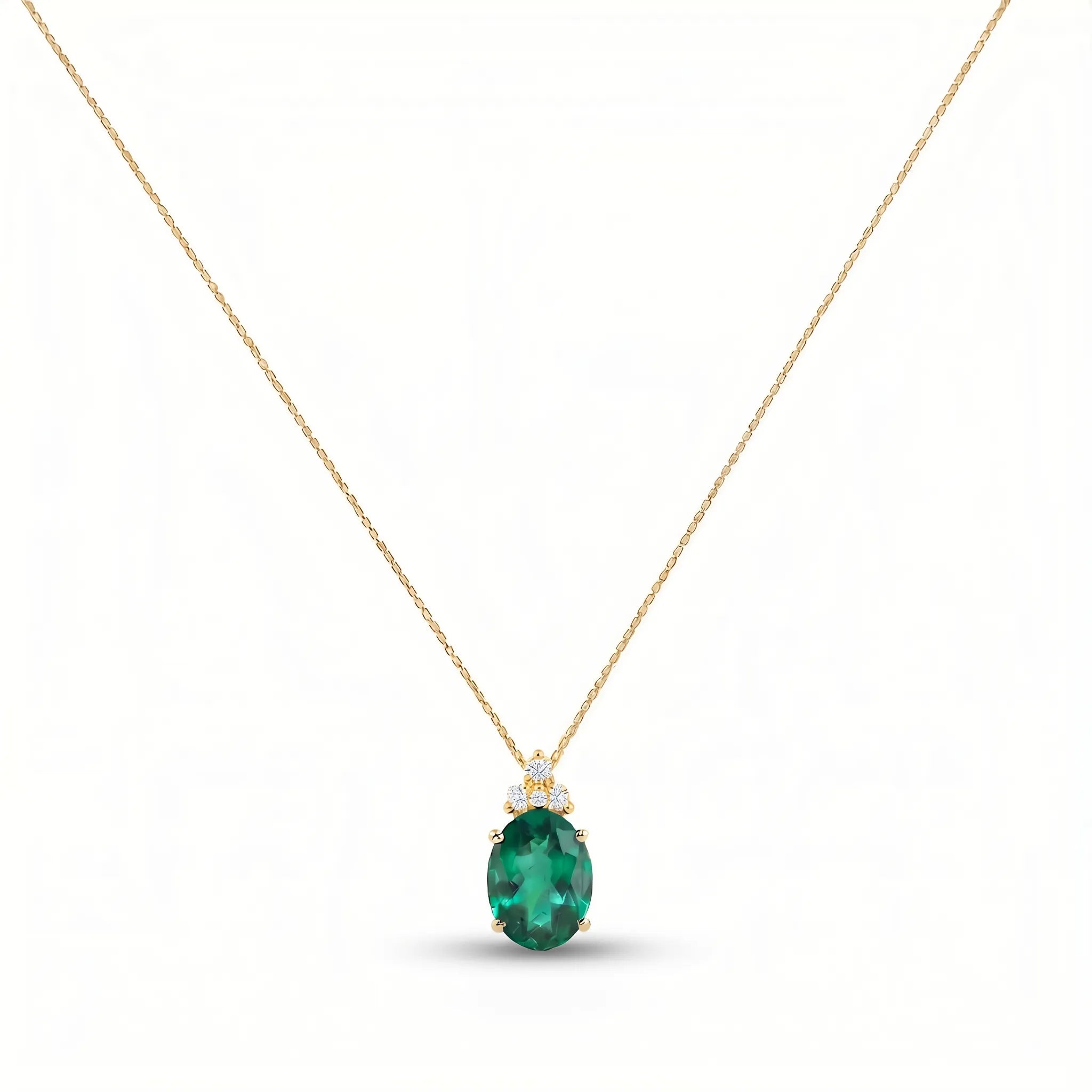 Noble Tre Oval-Cut Emerald Diamond Necklace